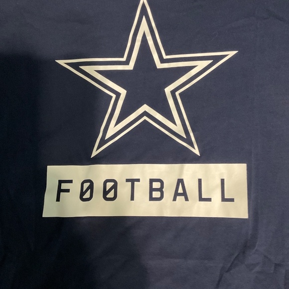 Nike training tee , Dallas Cowboys NFL Training shirt size 2XL.  M21 - Picture 2 of 7